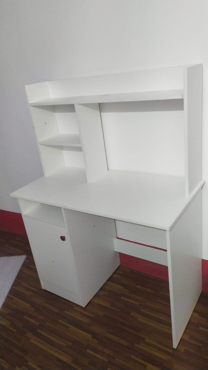 Study Table Assemble